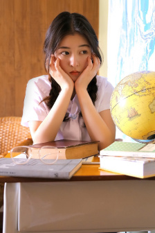 少妇厨房与子伦全集观看